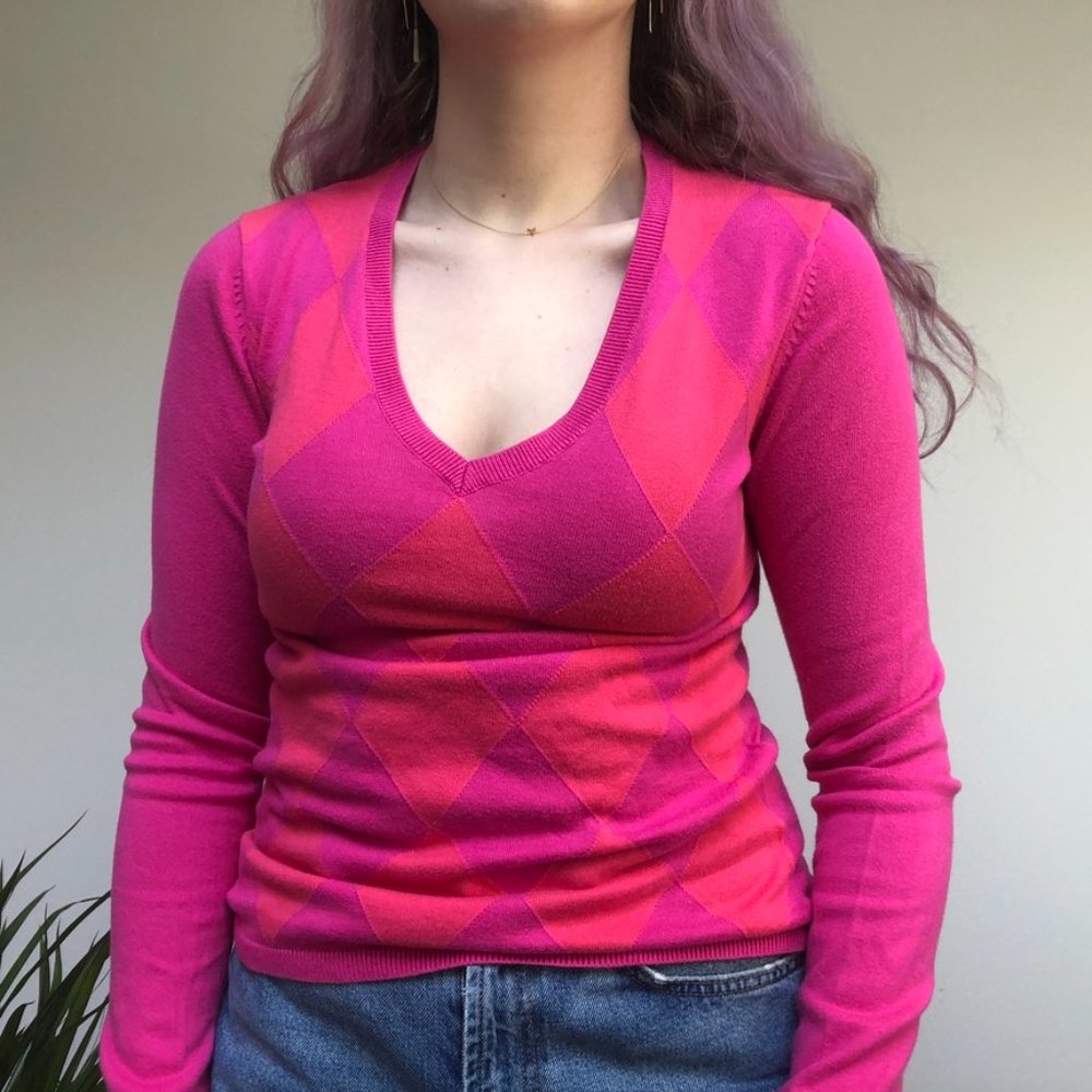 Vintage Tommy Hilfiger y2k Bright Pink & Orange Argyle V neck Sweater Size S